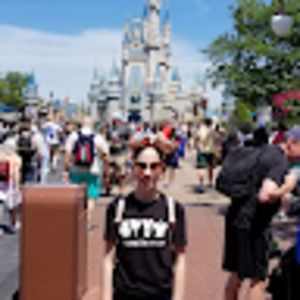 Meet your Posher, Abigail